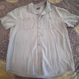 Vintage Men’s Marc Ecko shirt!